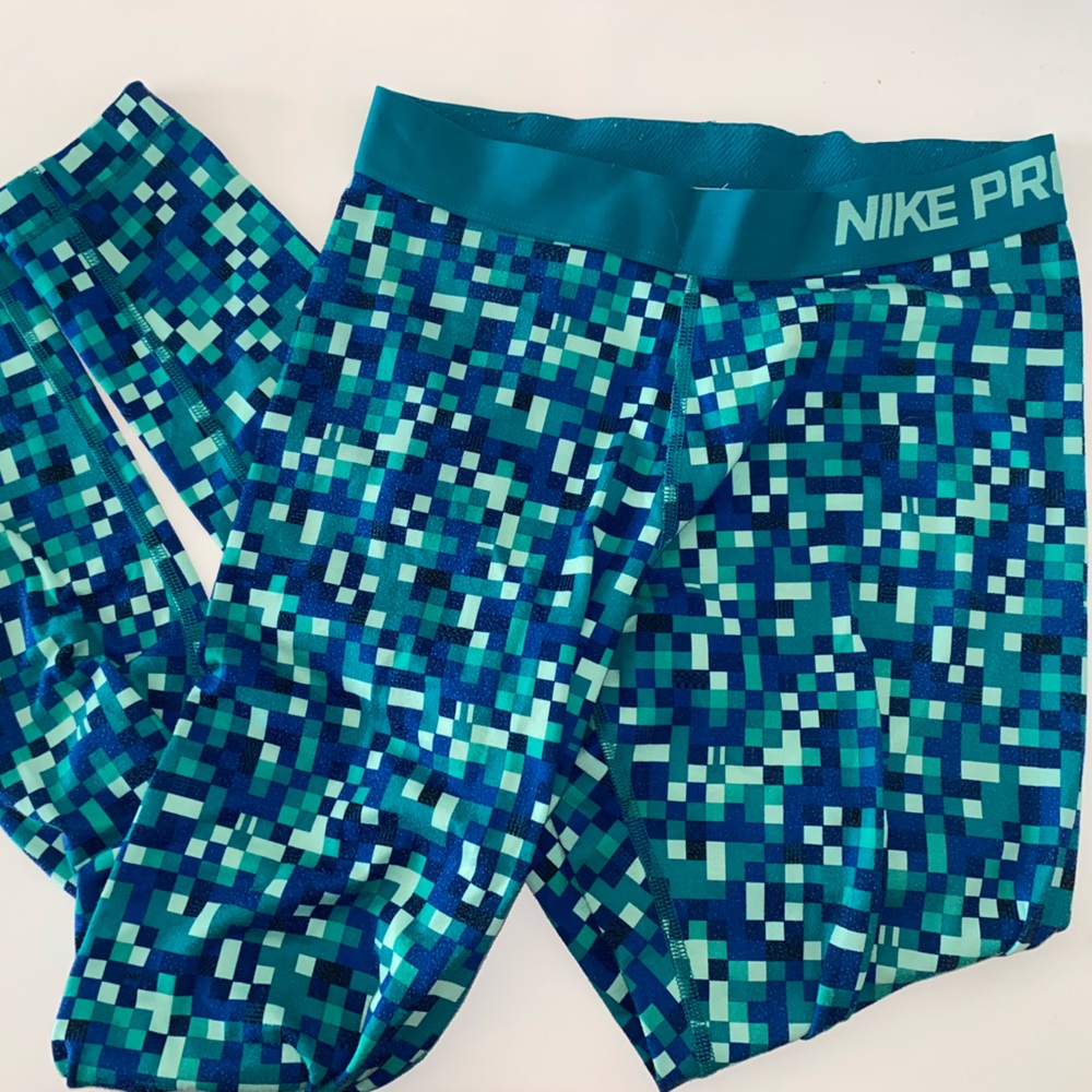 nike pro leggings